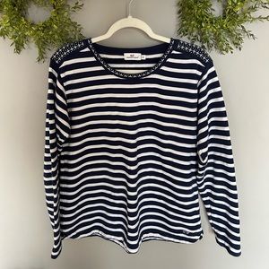 Vineyard Vines sweater (M)